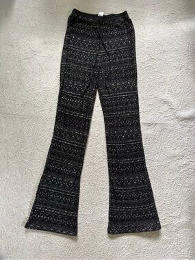 Job B Black and Gray Patterned Flared Lounge Pants - super comfy - size XS